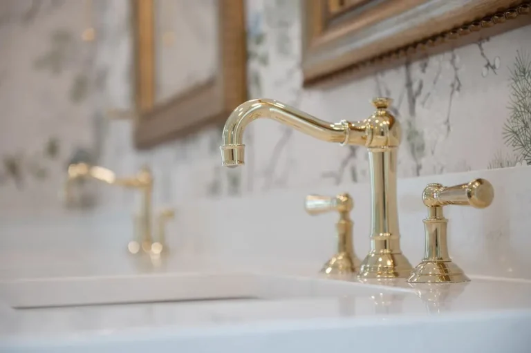 Brass vanity faucets