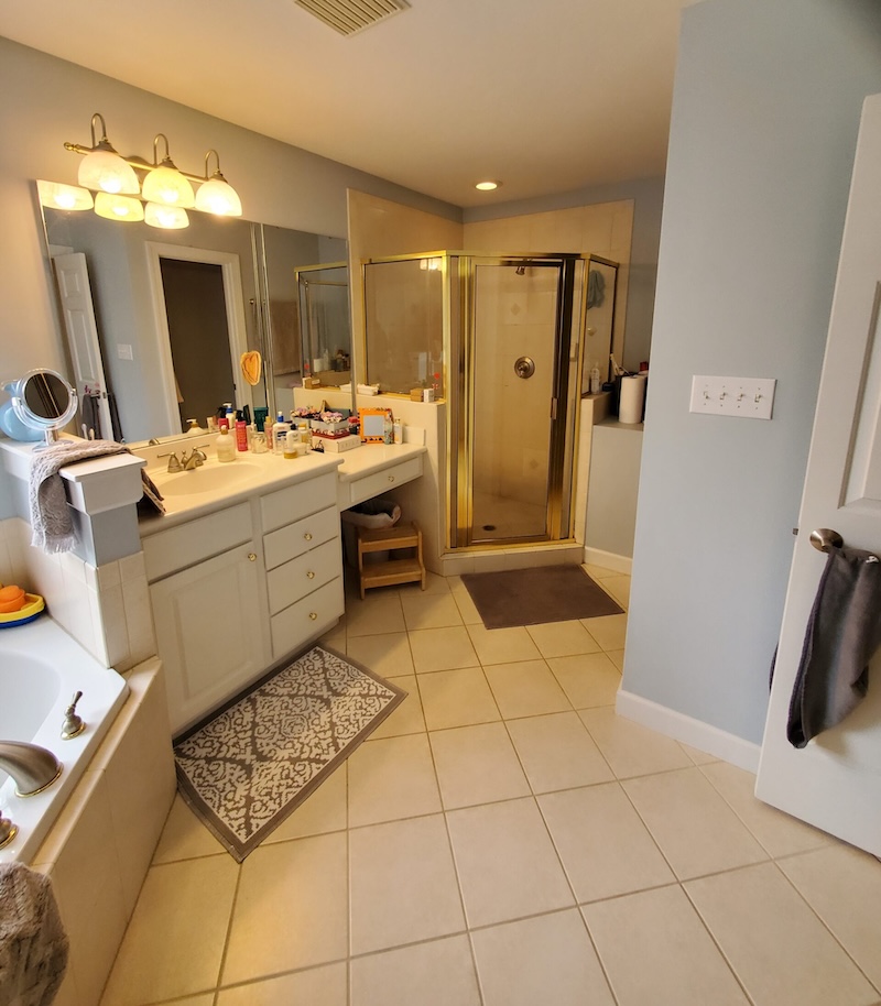 bathroom with corner shower