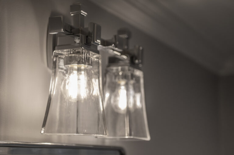 Vanity light
