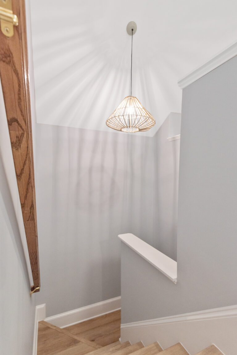 Stairwell pendant