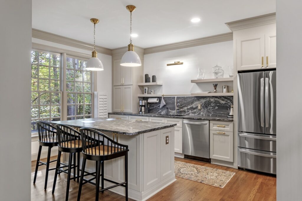 Attractive kitchen Island