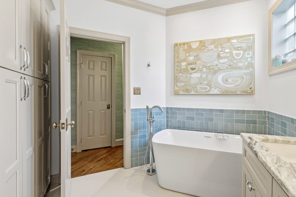 Beautiful tiled bathroom