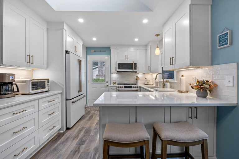 Kitchen countertop and cabinets after remodeling